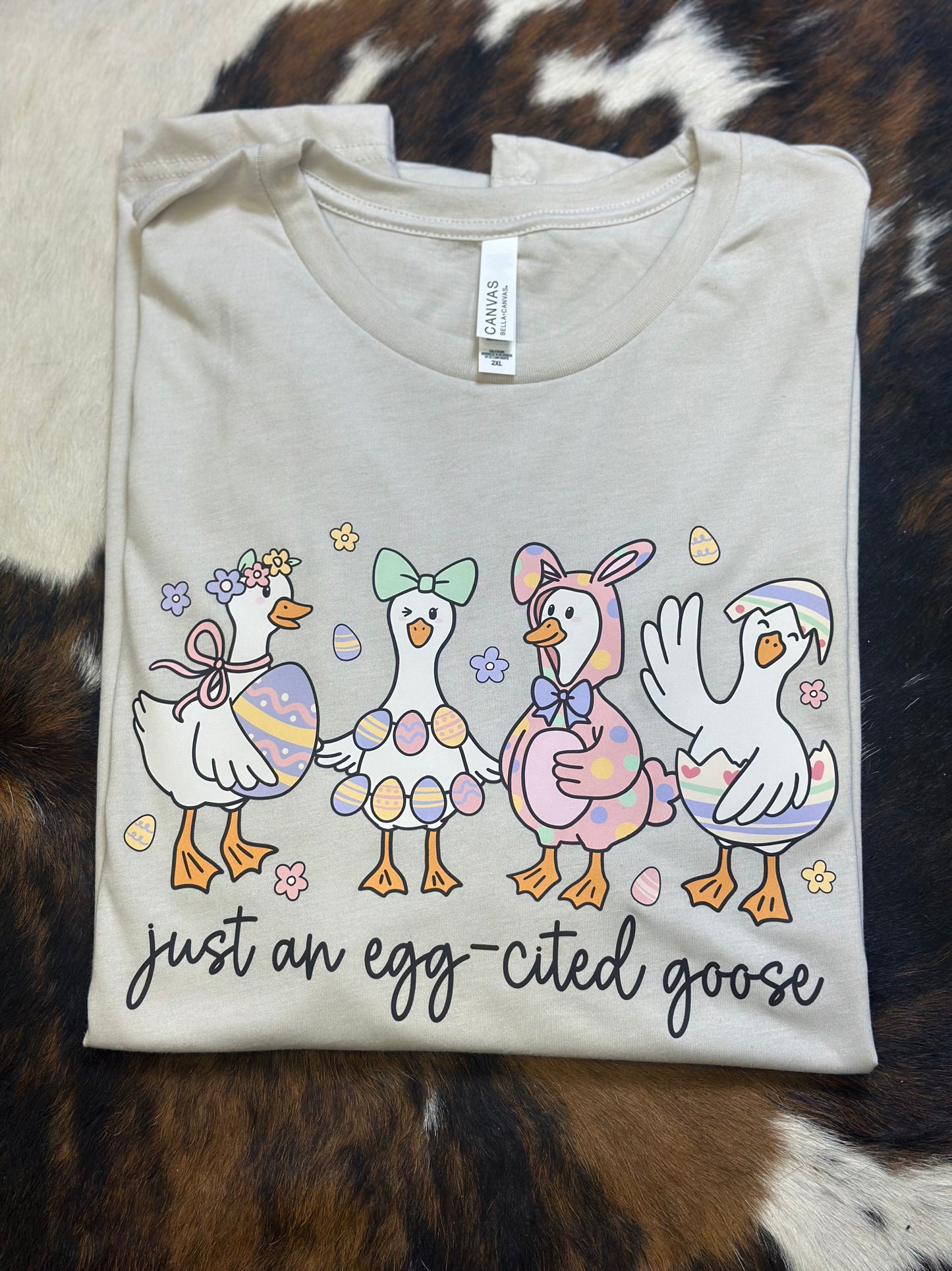 Egg-sited Goose T-shirt