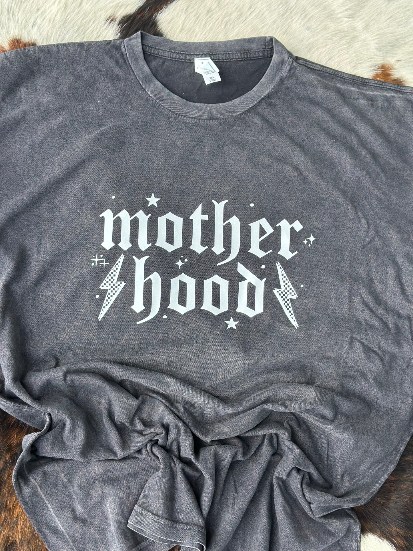 Mother Hood Vintage T-shirt