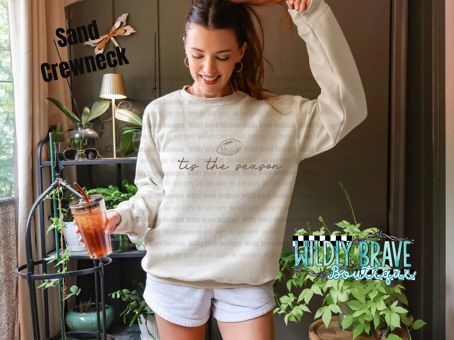 Tis The Season Graphic Tee or Crewneck
