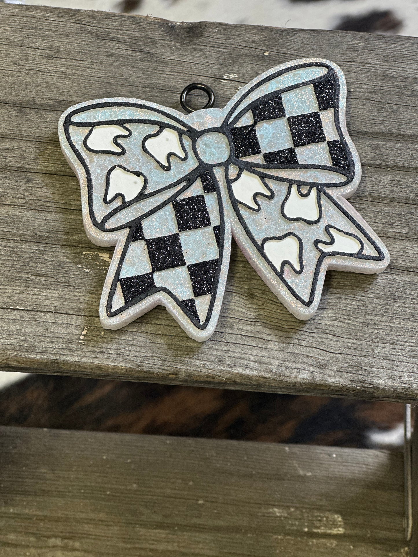 Dental Bestie Coquette Bow Freshie